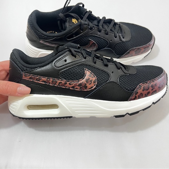Nike Women's Air Max SC Shoes Sneakers Black Brown Size 8 - Picture 3 of 13